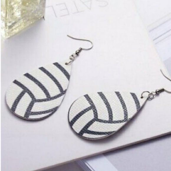Jewelry - Earrings Volleyball Dangle Teardrop NEW Team